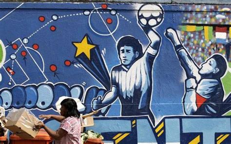 Bulgarian linesman who failed to notice Diego Maradona's 'Hand of God ...