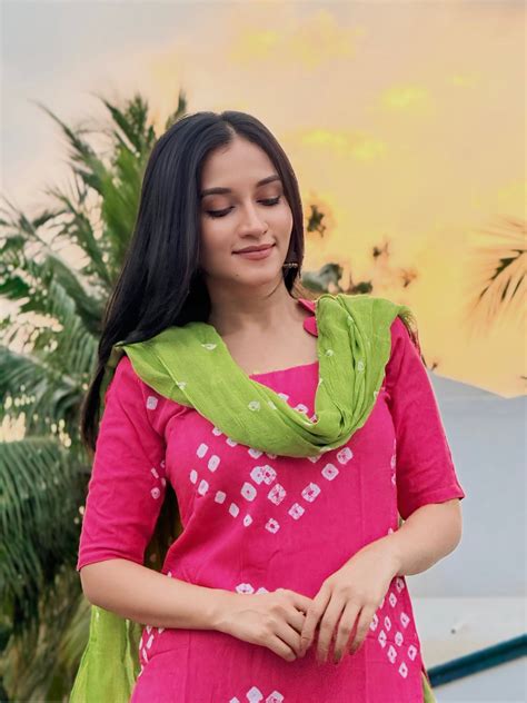 Bandhani suits – efwbyfathimastore