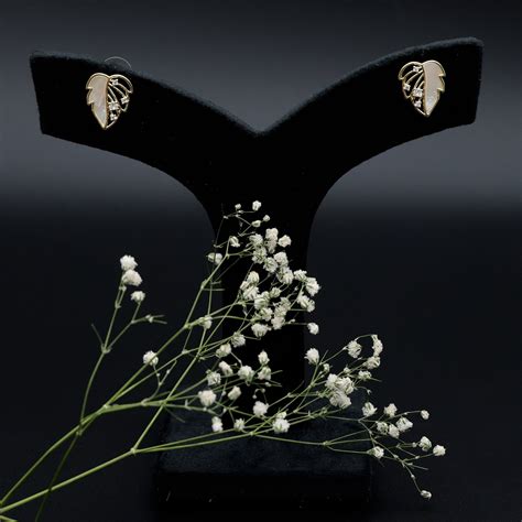 Golden Leaf Love AD Studded Earrings – Kimikii Jewellery