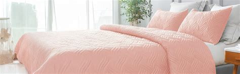 BED COVERS – URBAN DREAM