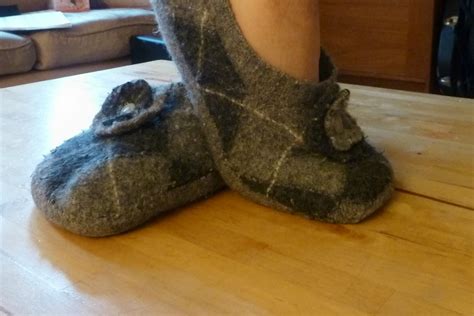 Felted Wool Slippers Pattern 的图像结果