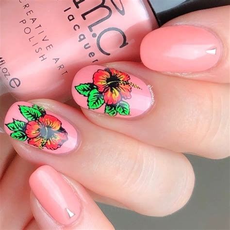 hibiscus nails aesthetic