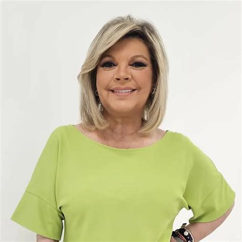 La idea original de Terelu Campos para decorar la pared del cabecero ...