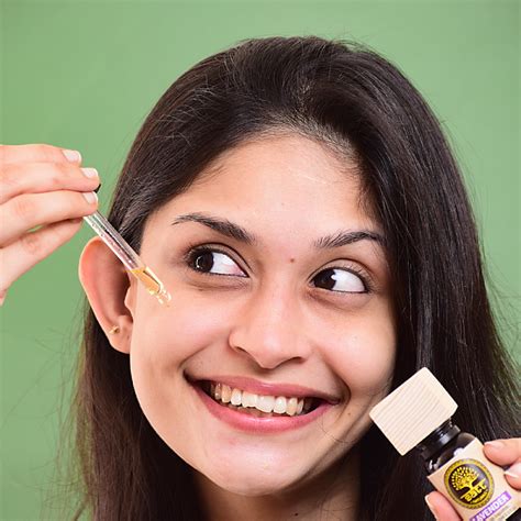 100% Natural Lavender Essential Oil For Hair & Skin | Satt Naturals