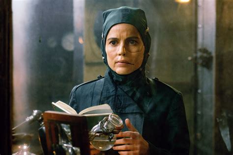 Doctor Poison (Elena Anaya) - 4K Ultra HD Wonder Woman Wallpaper