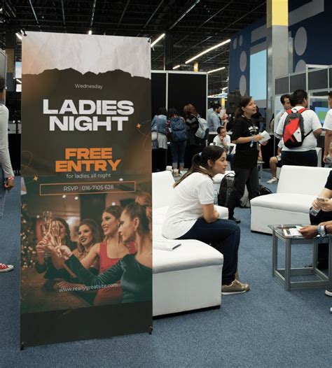 Banner Standees – Verveet India