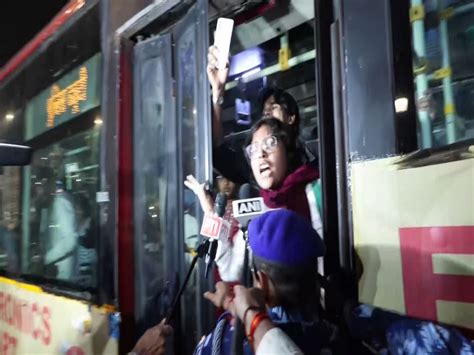 Delhi Police detain protesters demanding govt formulate policies to ...