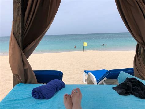 Keyonna Beach Pool: Pictures & Reviews - Tripadvisor