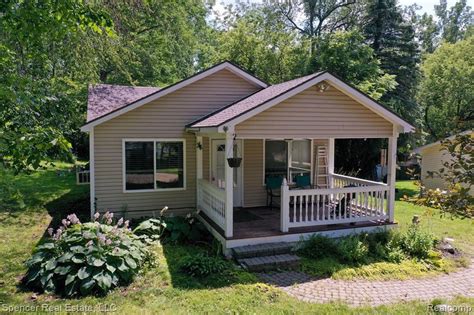 518 Alfred Ct, Ortonville, MI 48462 | Homes.com