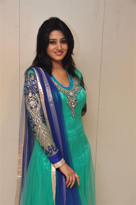 Model Shamili at CMR Aashadam Collection launch