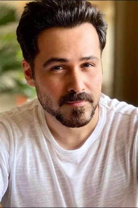 Emraan Hashmi’s Bio, Age, Relationships, Latest Buzz, Photos & Videos