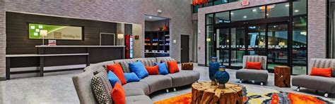 Holiday Inn Houston Ne - Bush Airport Area By IHG Restaurant: Pictures ...
