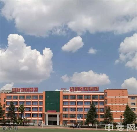 曲靖市麒麟区第一中学2024年招生计划