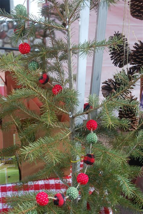 Vail Kris Kringle Market, Willow Bridge Road // International Bridge ...