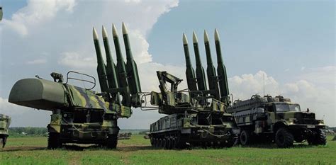 俄罗斯山毛榉M3防空导弹首战拿到双杀！乌克兰苏-25攻击机成为牺牲品_腾讯新闻
