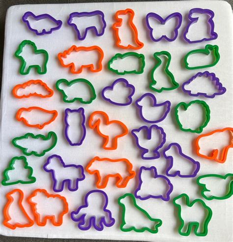 Wilton Animal Cookie Cutter Set - 50 pieces, Furniture & Home Living ...