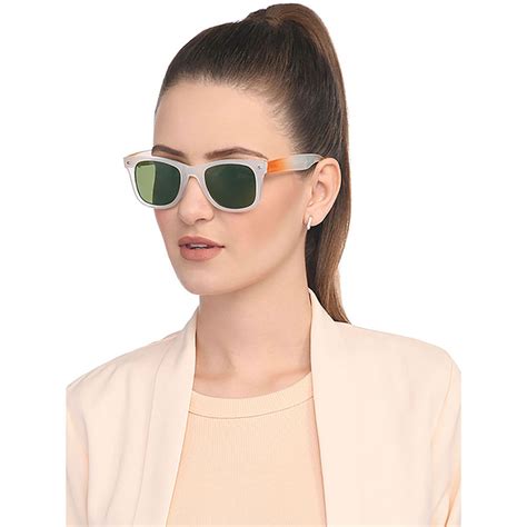 Buy Vincent Chase by Lenskart White Transparent Full Rim Wayfarer ...