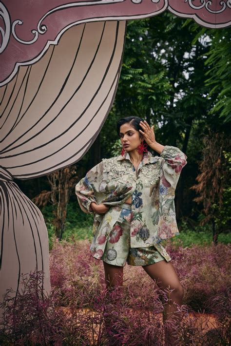 Antiquity Embellished Relaxed Shirt and Pleated Mini Skorts