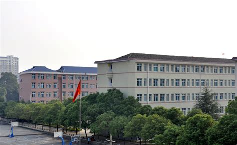 法院公众开放日 学生学法“零距离”_岳阳县职业中等专业学校