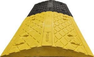 Ladwa Rubber Road Speed Breaker With Heavy Duty Load Capacity 50mm 1 ...