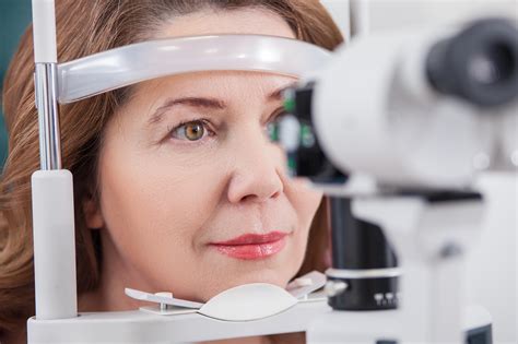 Retinal Disorders | Retina | Macular Degeneration | MedlinePlus