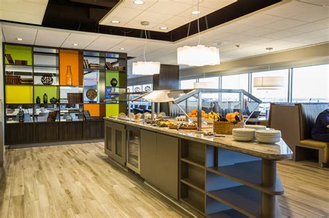 Escape Lounge at Minneapolis-Saint Paul International Airport | Amex US