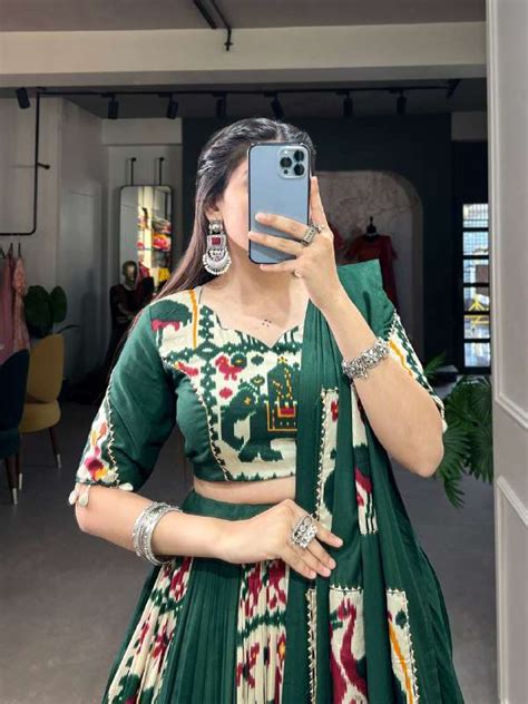 BANDHANI PALACE 1611 RAYON PRINTED SILK READYMADE LEHENGA CHOLI SET ...