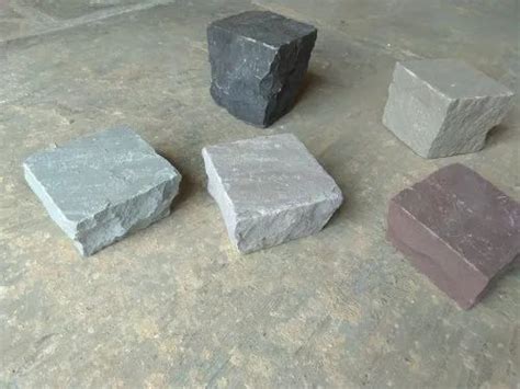 Outdoor Cobbles - White Sandstone Cobbles Manufacturer from Bhilwara