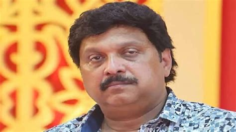 ഭാര്യയുടെ പരാതി ഒത്തുതീർപ്പാക്കിയ ഗണേഷ് കുമാറിന് സോളാർ പ്രഹരം ...