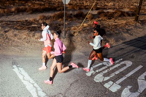 Nike Shoes Krtimar 的图像结果