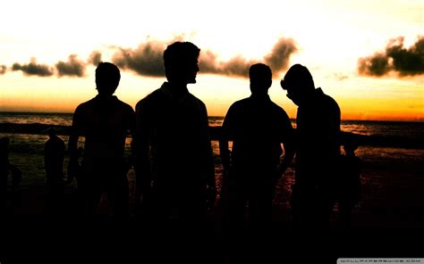 Friend Silhouettes Wallpapers - Top Free Friend Silhouettes Backgrounds - WallpaperAccess - silhouette of friends
