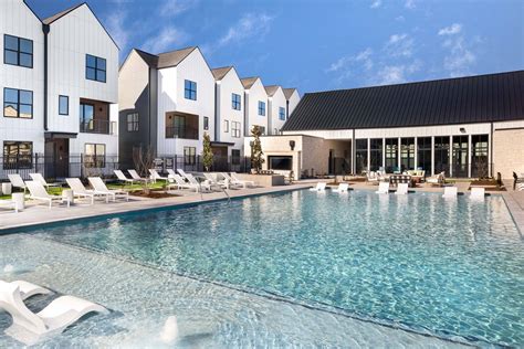 Discover Modern Living at the Windsor West Plano Townhomes