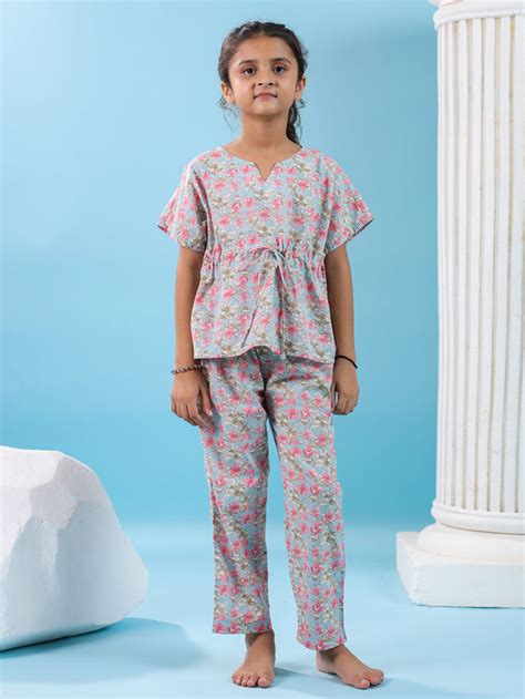Buy Floral Printed Cotton Night Suit For Kids Online @ Best Price