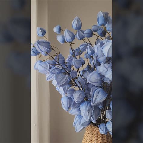 Lantern Flower – Madras Prop Store