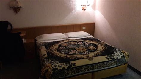 HOTEL OTTOZ MEUBLE (Courmayeur) - Hotel Reviews, Photos, Rate ...