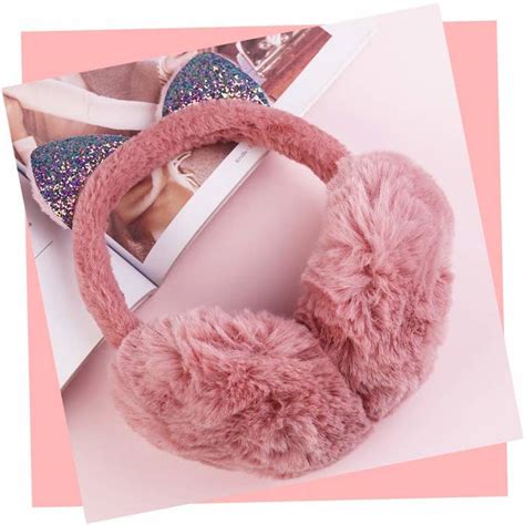 Winter Fashion Essentials Now That It's Getting Colder