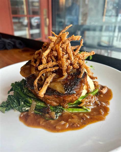 Three Penny Taproom | Vermont.com