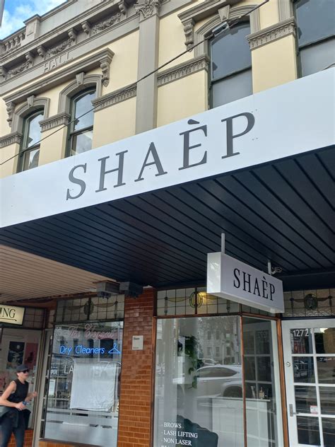 Shop Front Signage Design 的图像结果