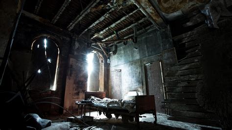 Exeter (2015) - Backdrops — The Movie Database (TMDB)