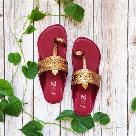 Eden Haiku Bronze – The Madras Trunk