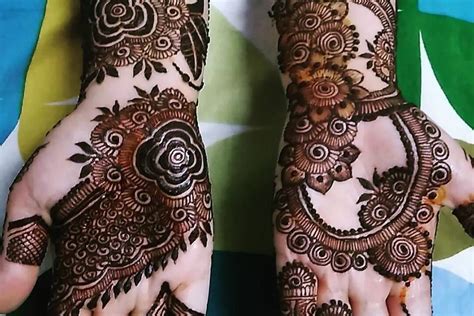 The 10 Best Bridal Mehndi Artists in Mumbai - Weddingwire.in