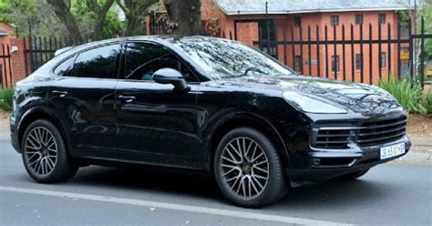 Check Out The Luxury Car Collection of Edwin Sodi » Car Blog India