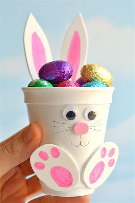 40 Fun DIY Easter Decorations You Can Make At Home