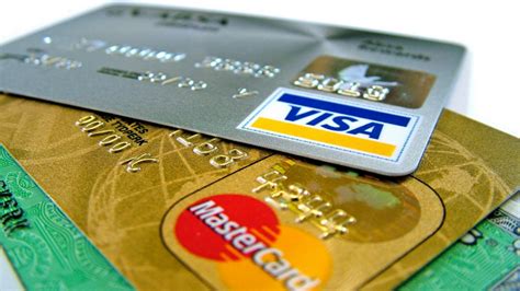 9 Reasons Why India’s Rising Credit Card Outstandings Should Worry You ...