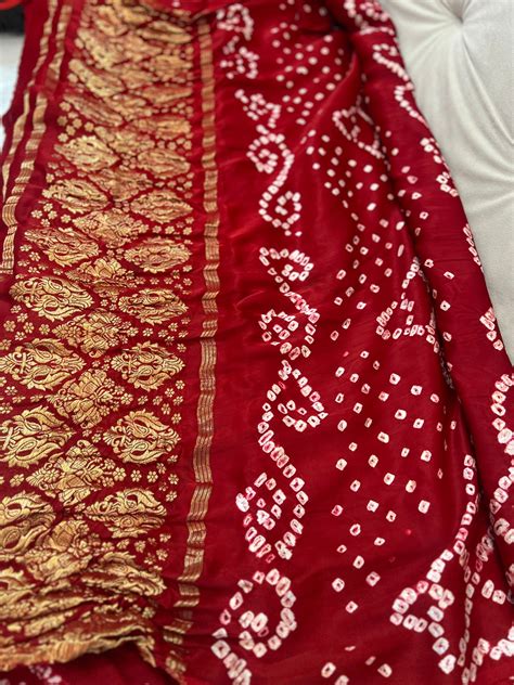 Plain Bandhani Maroon Ghazi Silk Saree – charuscloset