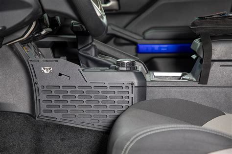 Tacoma Armrest Interior MOLLE Panel - Victory 4x4