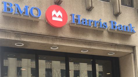 Some BMO Harris customers having trouble accessing bank's new app