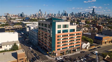 Hotels Near Bucktown | Hyatt Place Chicago / Wicker Park