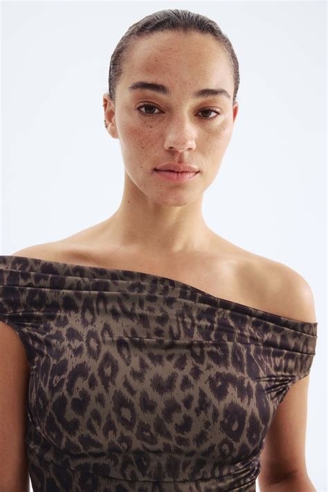 Draped off-the-shoulder top - Dark beige/Leopard print - Ladies | H&M IN