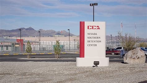 Private prison firm CoreCivic gave $500K to Trump's inauguration ...